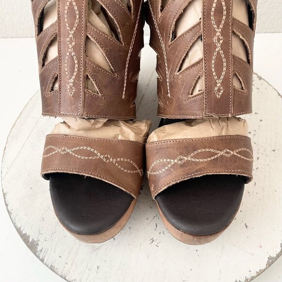 NEW Lane Boots BECCA Womens Brown Wedges 8.5 Western Sandals Cowgirl Wooden Heel - Picture 7 of 11